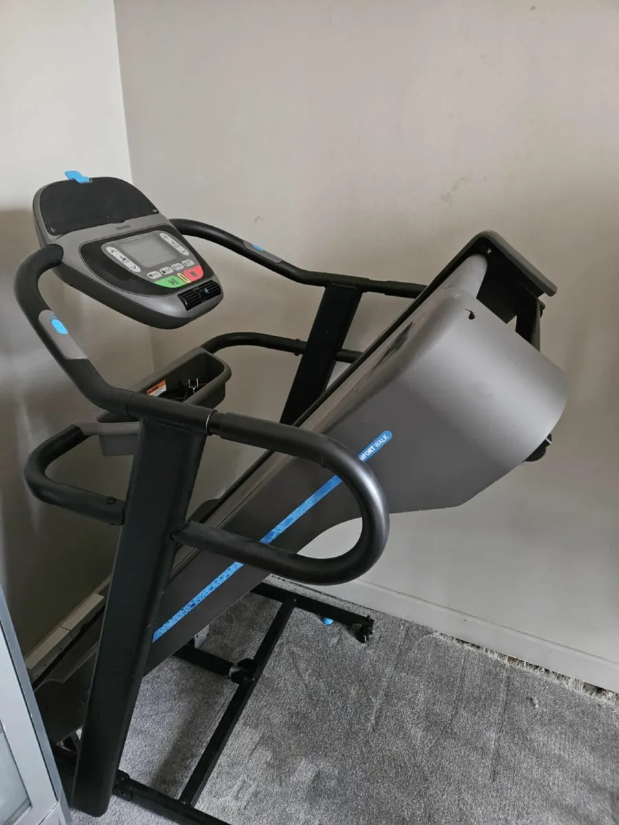 Treadmill Domyos  W900– Good Condition - Image 3