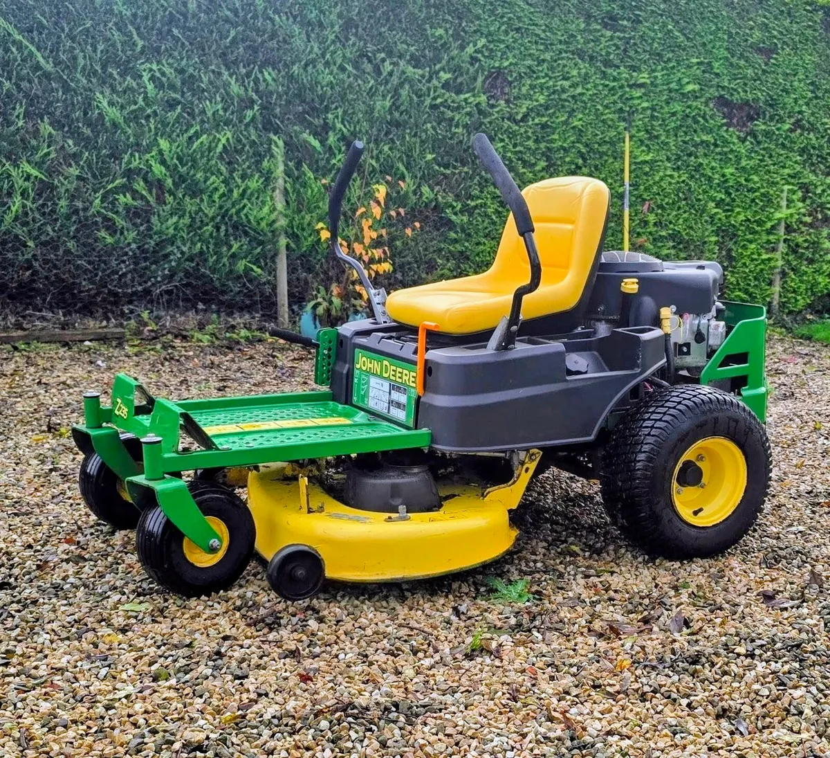 John Deere Zero Turn - Image 2