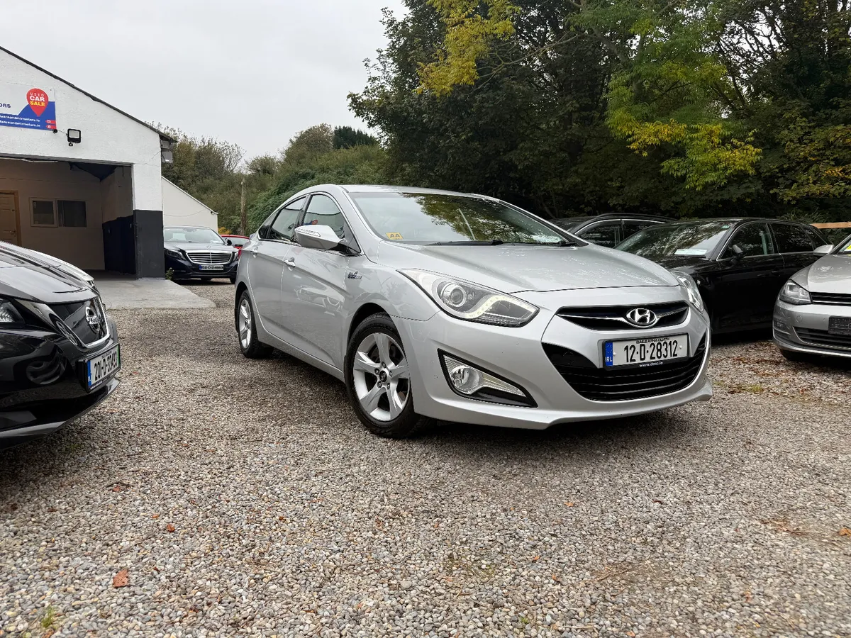 Hyundai i40 2012 - Image 1