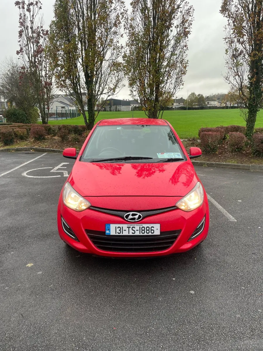 131 Hyundai i20 TAX AND NCT - Image 1