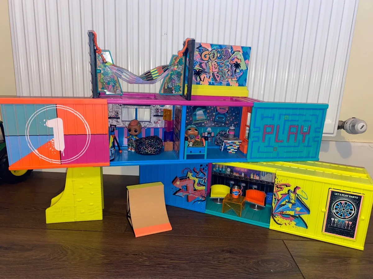 LOL Surprise clubhouse - Image 1