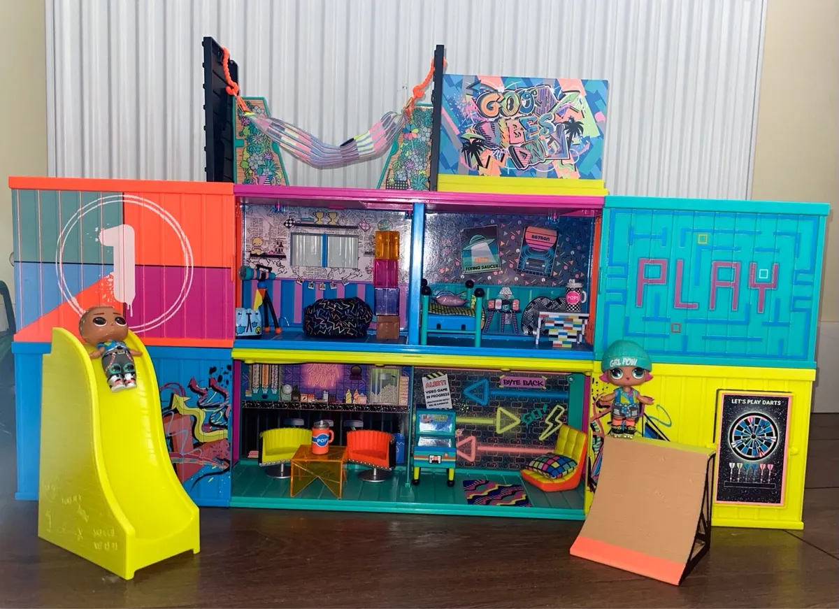 LOL Surprise clubhouse - Image 2