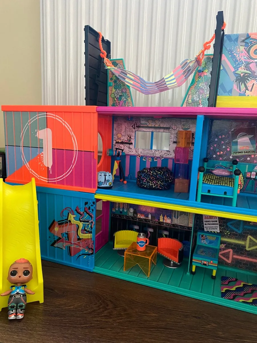 LOL Surprise clubhouse - Image 4