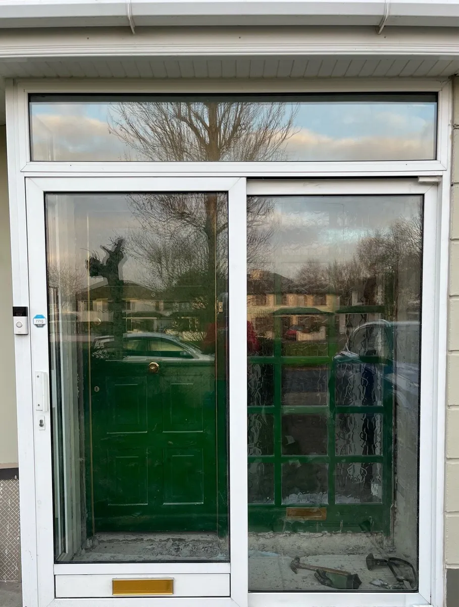 Sliding Door - Image 4