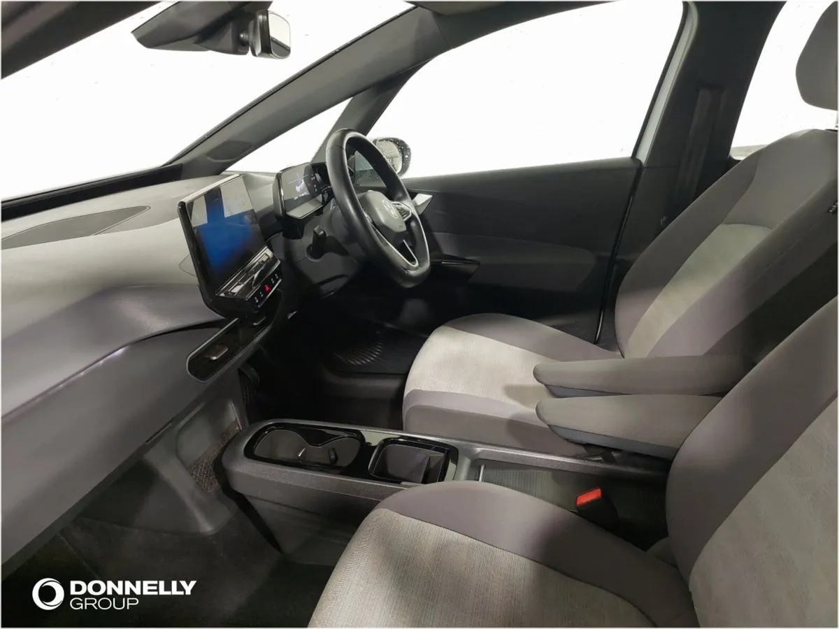 Volkswagen Id.3 Hatchback Life Pro - Image 2
