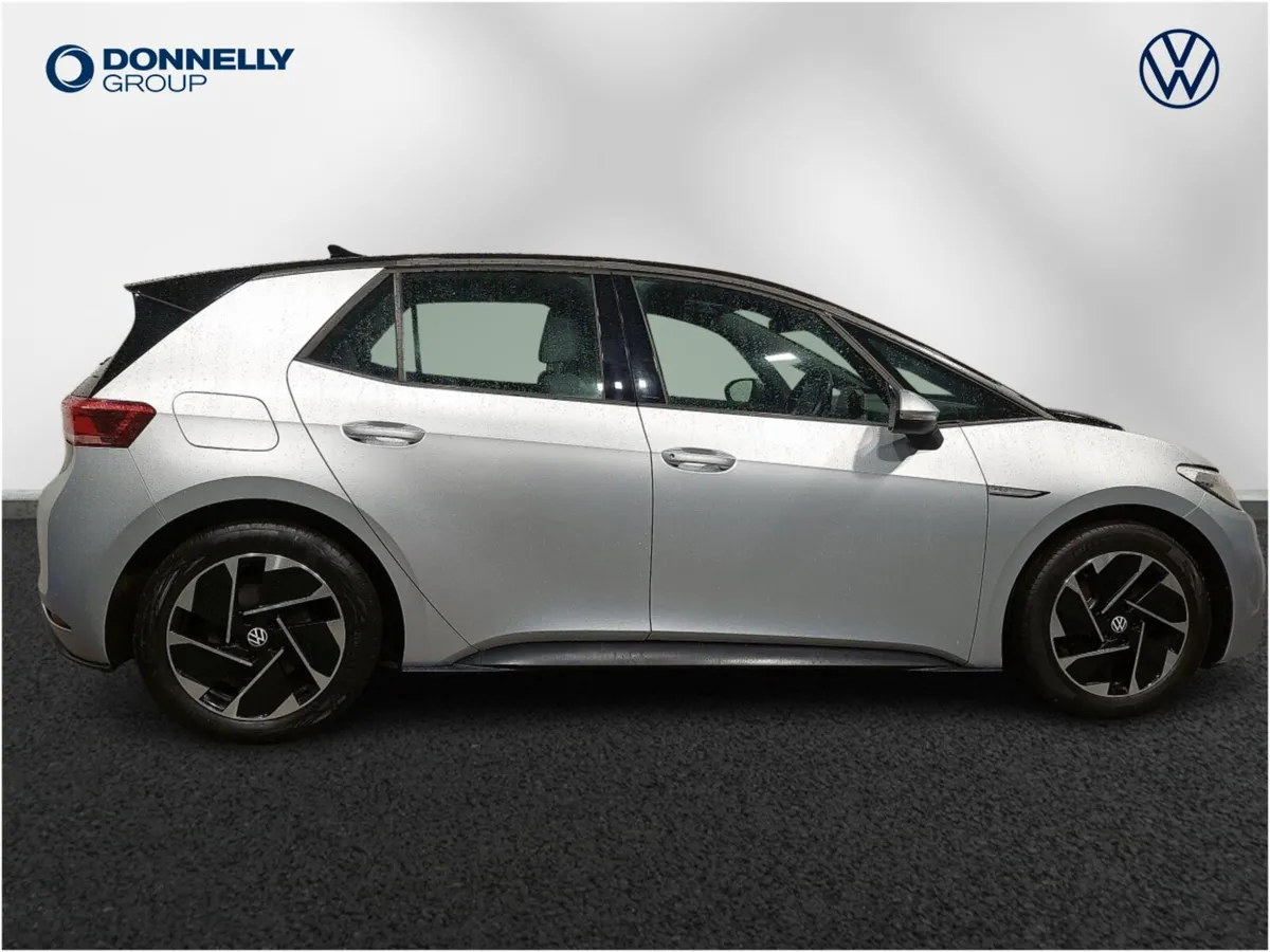 Volkswagen Id.3 Hatchback Life Pro - Image 4