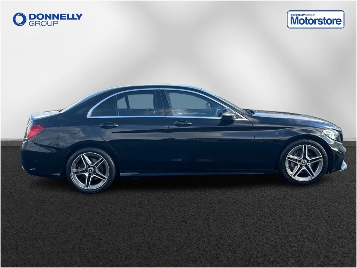 Mercedes-Benz C Class Saloon AMG Line - Image 3