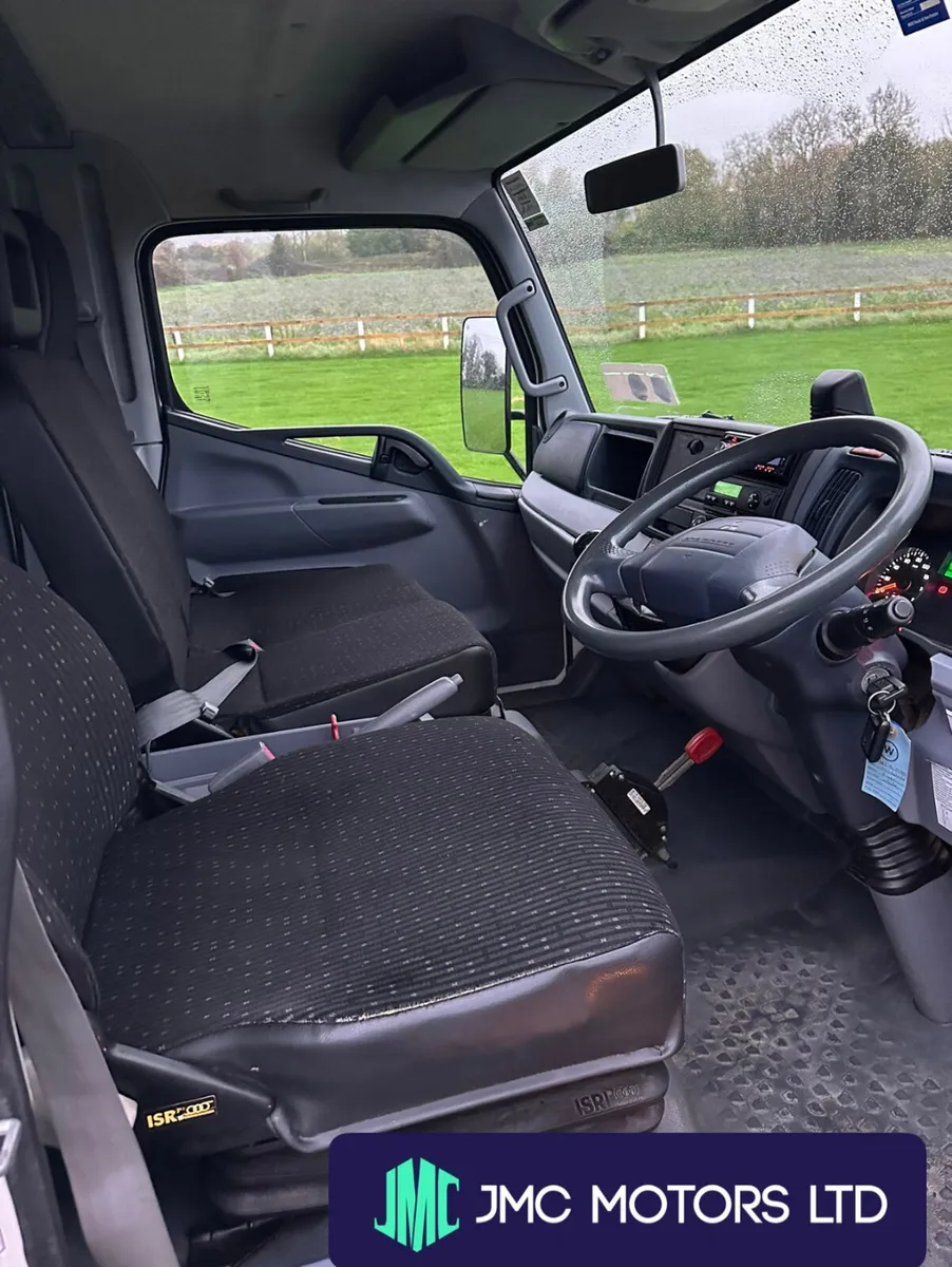 Mitsubishi Fuso Canter 2016 Only 62,034 Kmh - Image 2