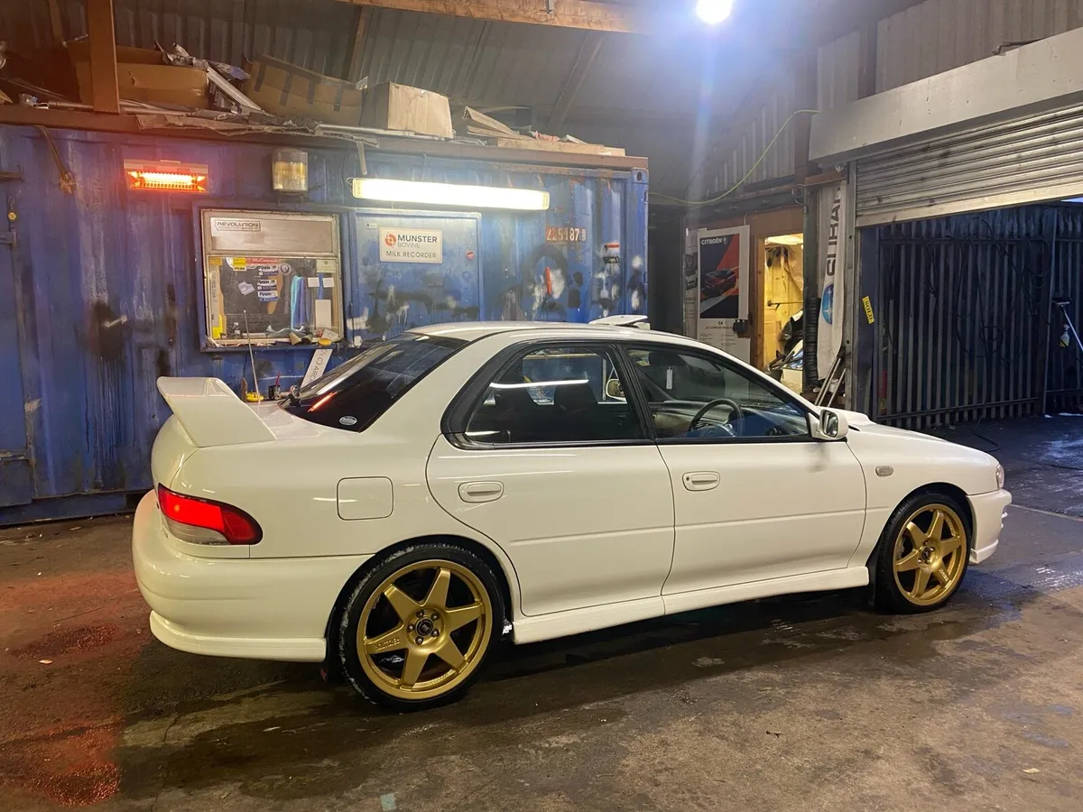 Subaru Impreza V3 STI - Image 4