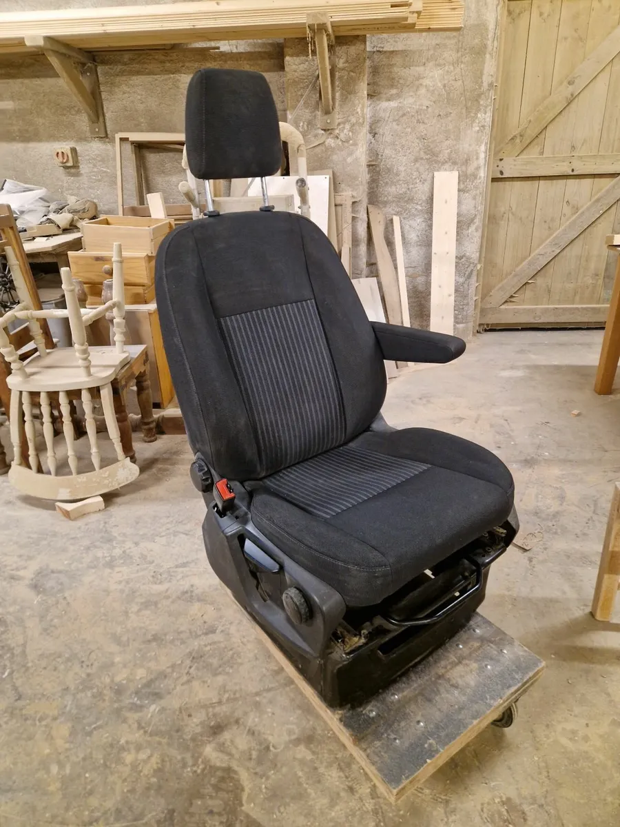 Mk8 ford tranit seat