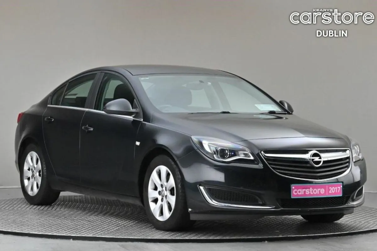 Opel Insignia 1.6CDTI 136PS SC 6SPD **SAT NAV**REA - Image 1