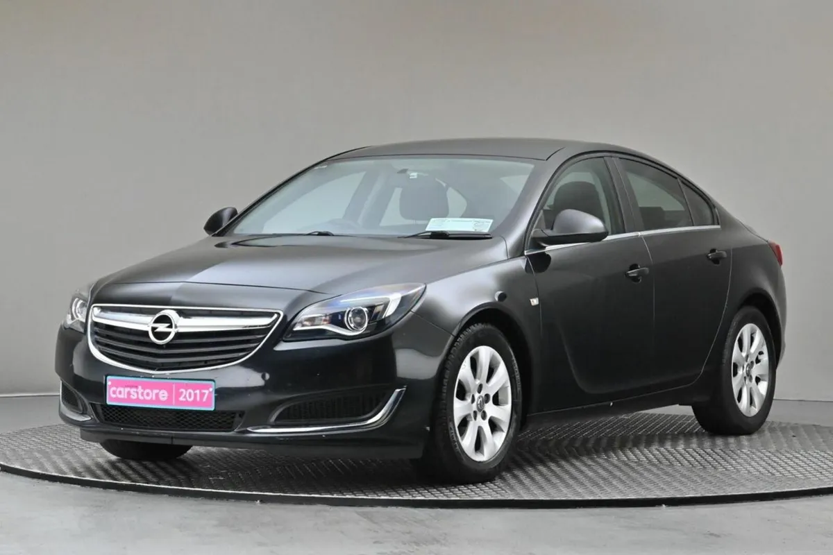 Opel Insignia 1.6CDTI 136PS SC 6SPD **SAT NAV**REA - Image 3