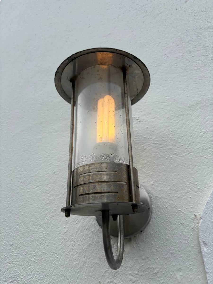 Outdoor lighting (set of 2) - Image 1