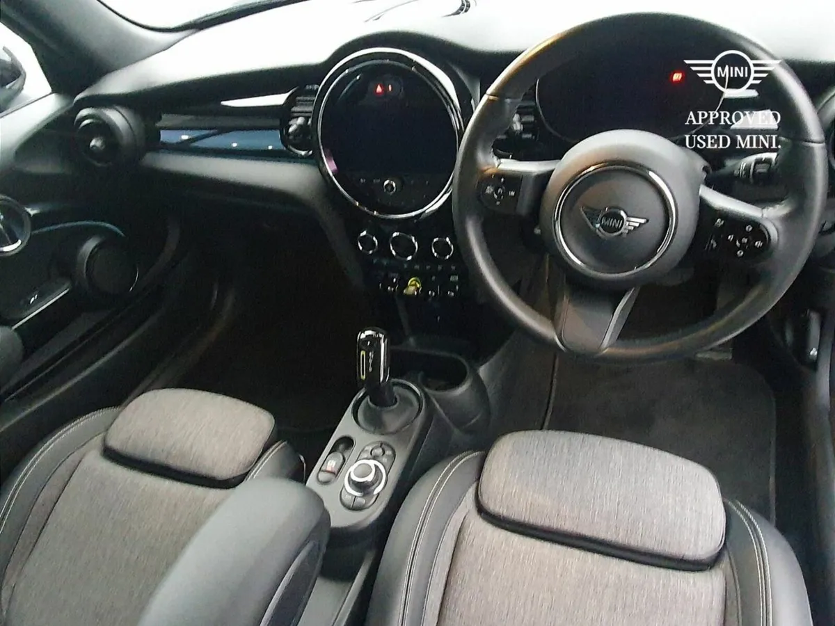 Mini Cooper Electric Level 2 - Image 4