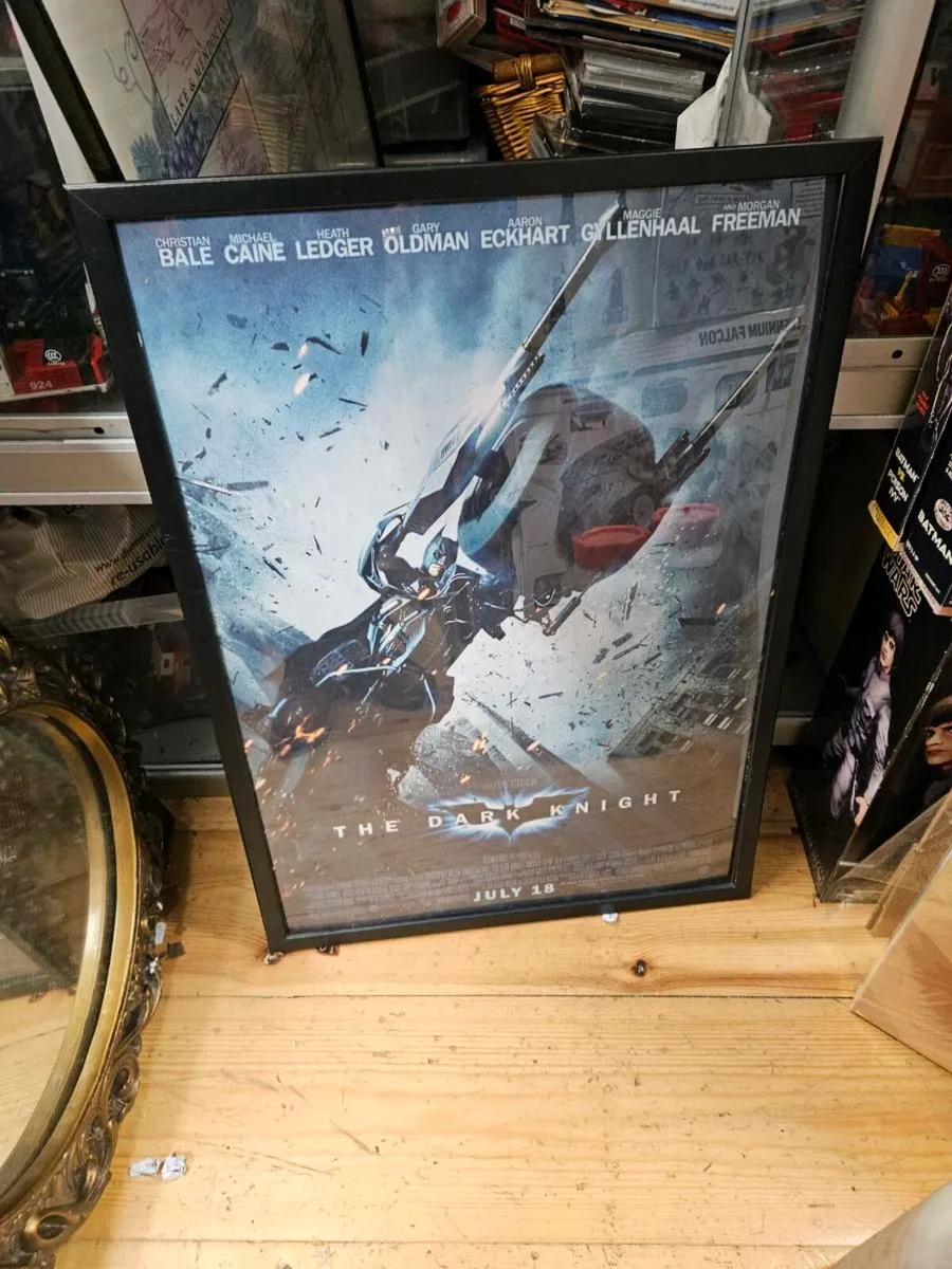 Batman Poster Framed - Image 1
