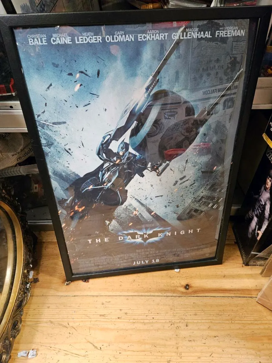Batman Poster Framed - Image 2