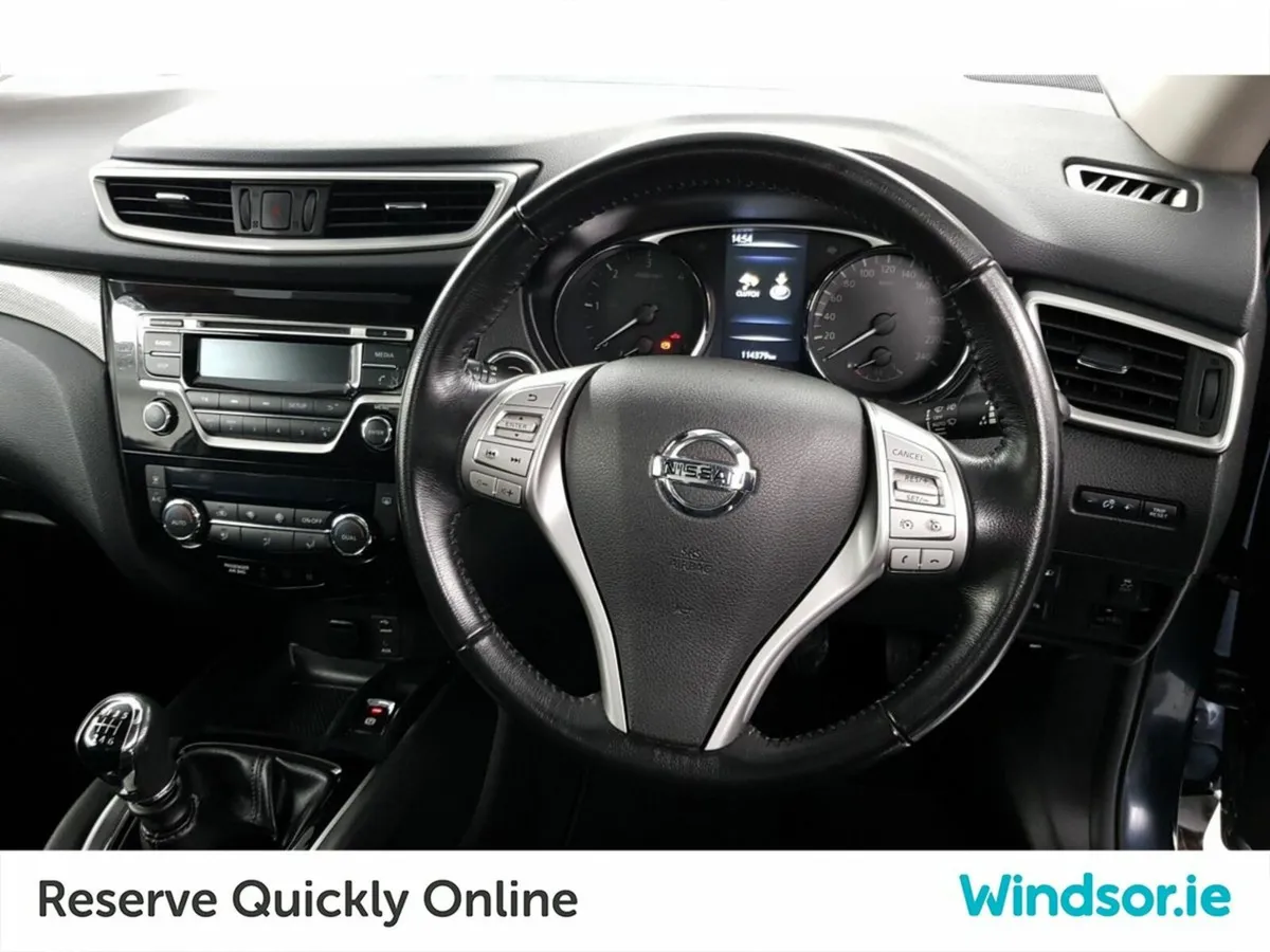 Nissan X-Trail 1.6d SV 7 Seats Design Pack - Image 3