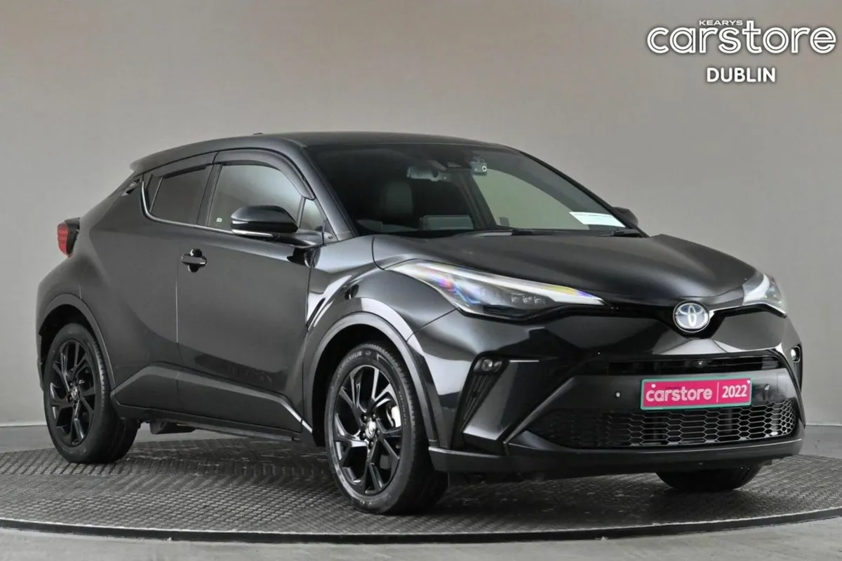 Toyota C-HR 1.8 HYBRID **HALF LEATHER**REVERSE CAM - Image 1
