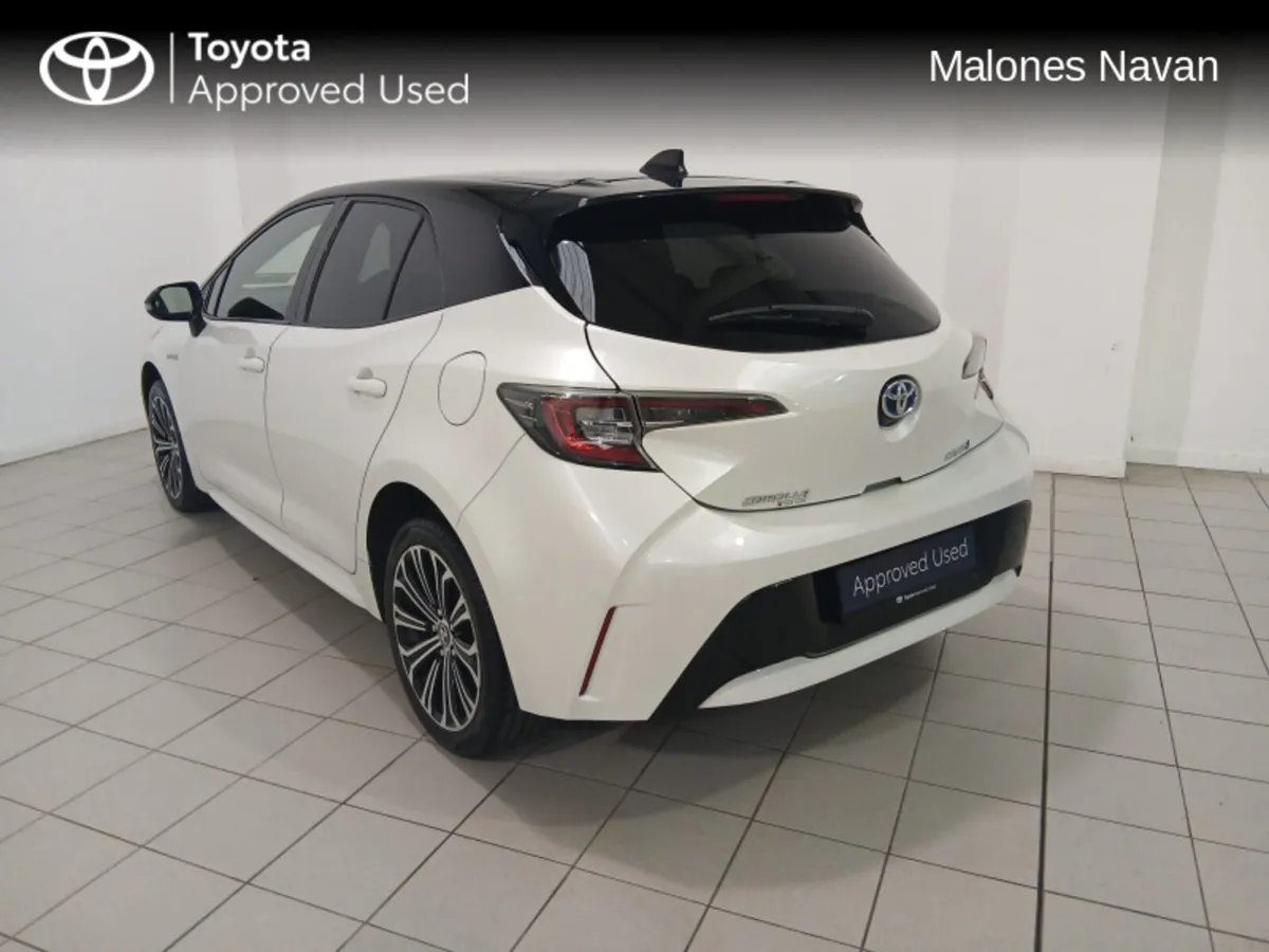 Toyota Corolla HYBRID L/SPORT HB 5DR - Image 2