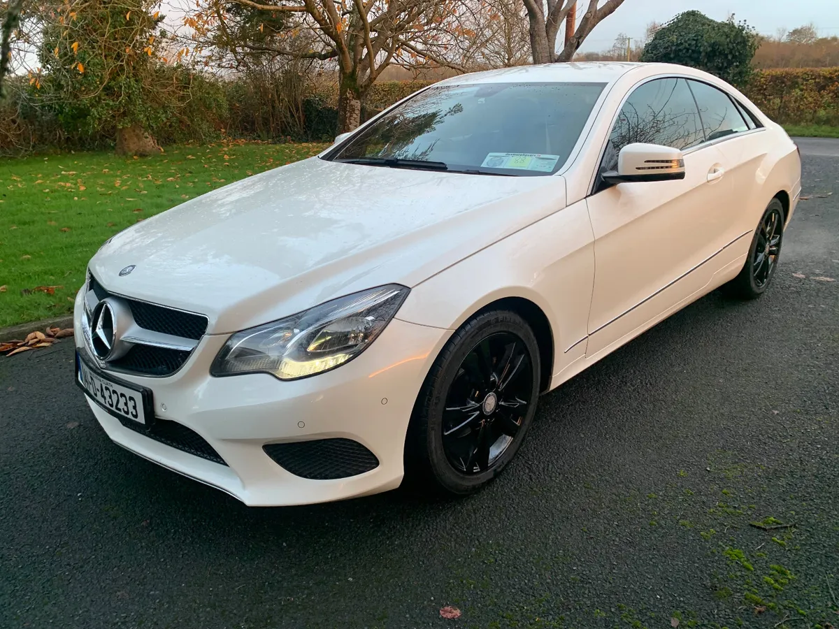 Mercedes-Benz E-Class E220 Coupe - Image 3