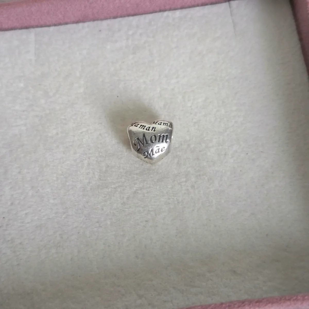 Pandora charm Mother's heart perfect condition - Image 1