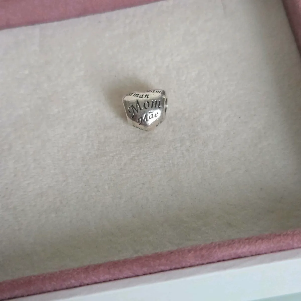 Pandora charm Mother's heart perfect condition - Image 2