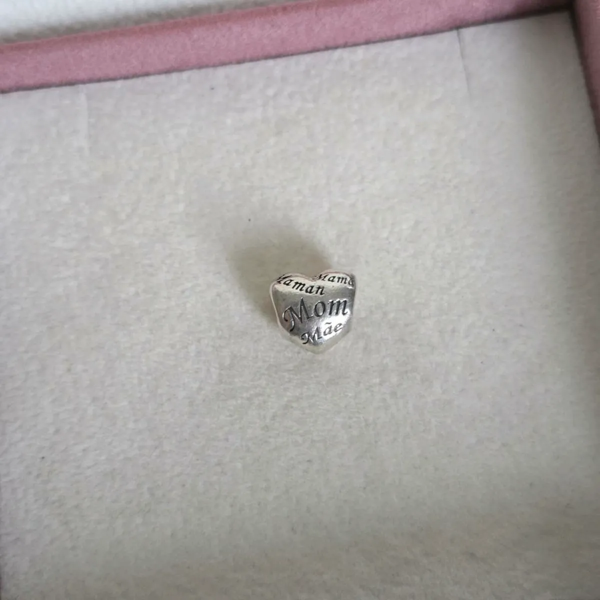 Pandora charm Mother's heart perfect condition - Image 4