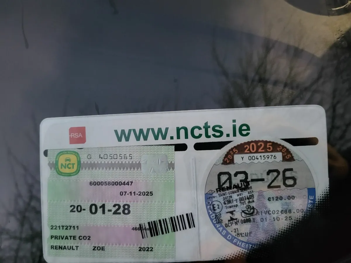 RENAULT ZOE AUTOMATIC WITH CCS RAPID CHARG. €11750 - Image 2