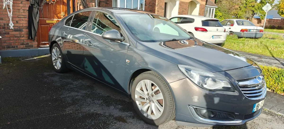 Vauxhall Insignia 2015 - Image 1