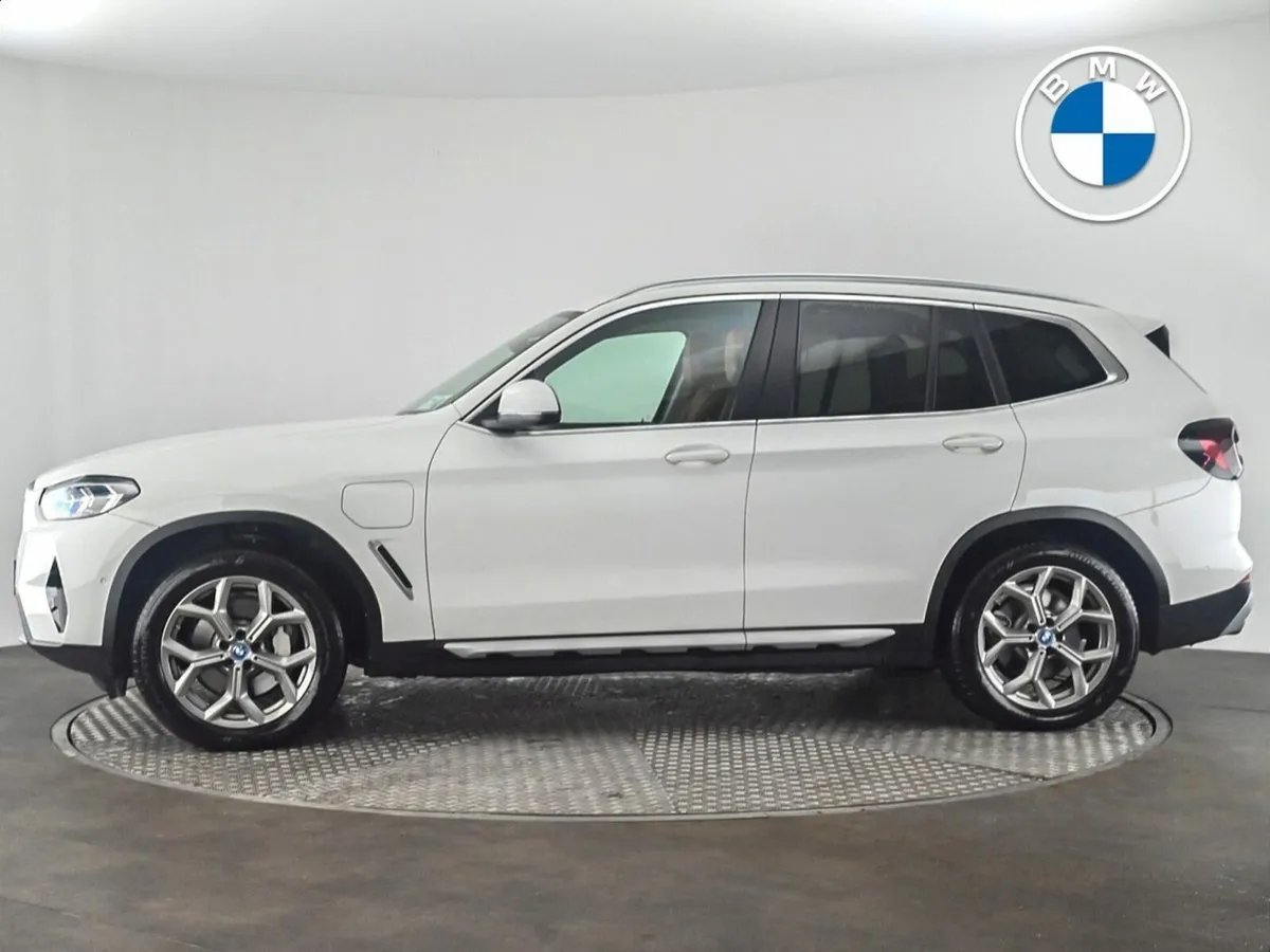 BMW X3 xDrive30e xLine - Image 4