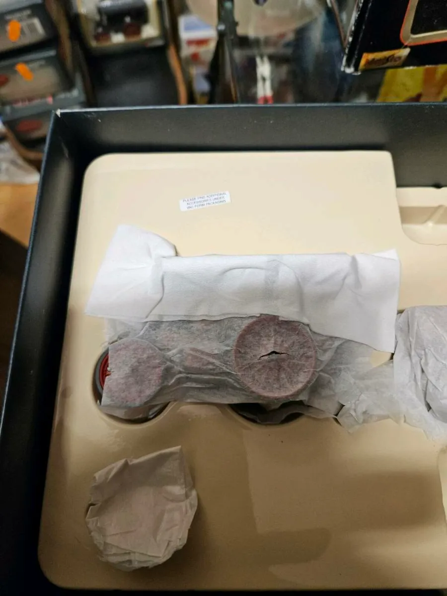 Corgi Steam Traction Engine and Trailers 1.50 - Image 3