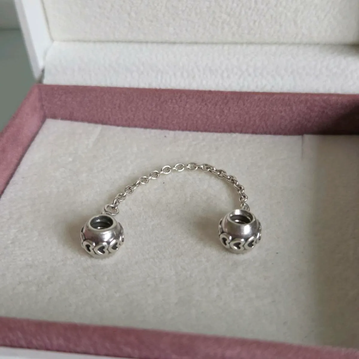 Pandora safety chain hearts perfect condition - Image 1