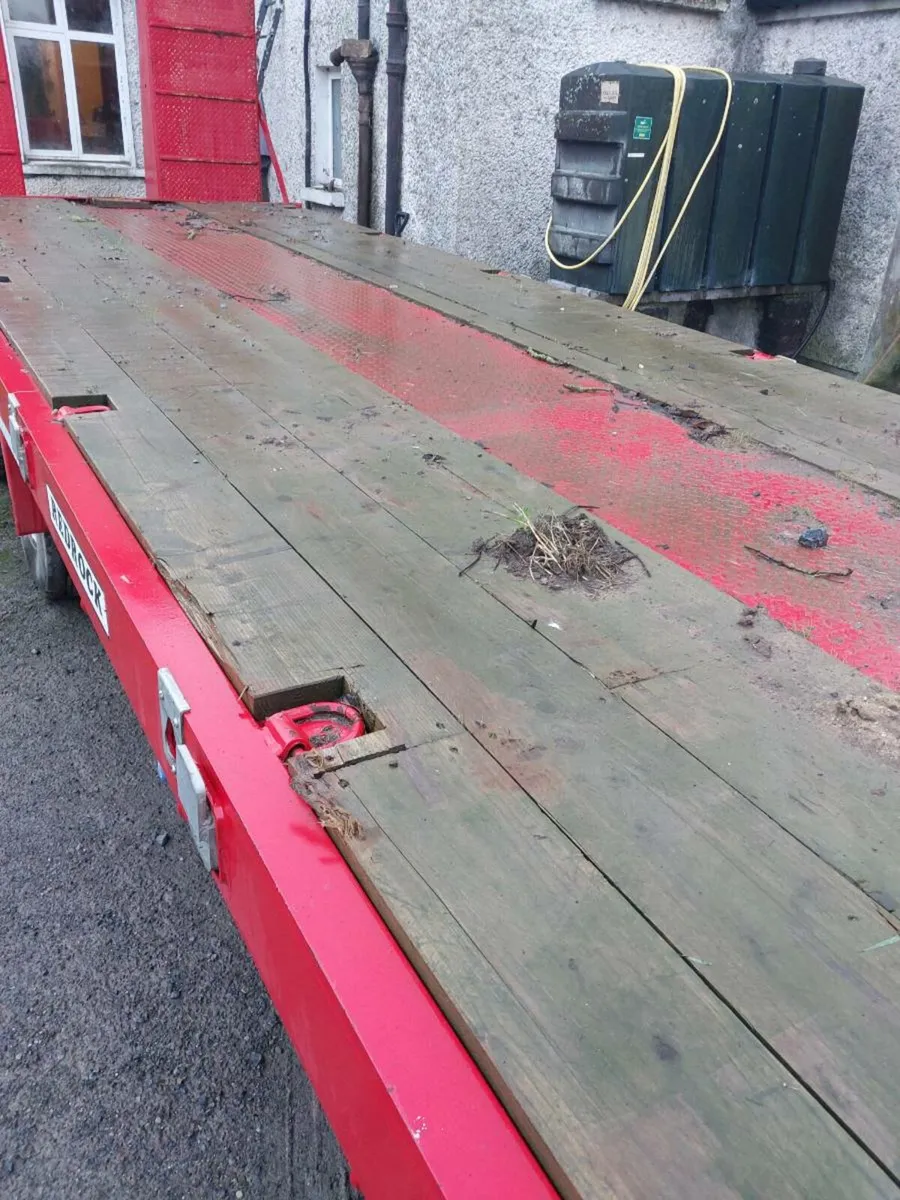 Redrock 3 axle low loader - Image 3