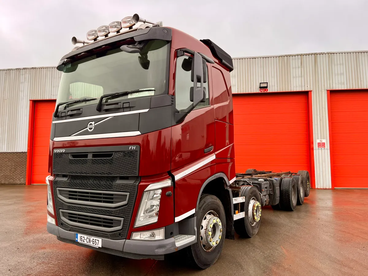 2016 Volvo FH 460 5 Axle Chassis & Cab - Image 1
