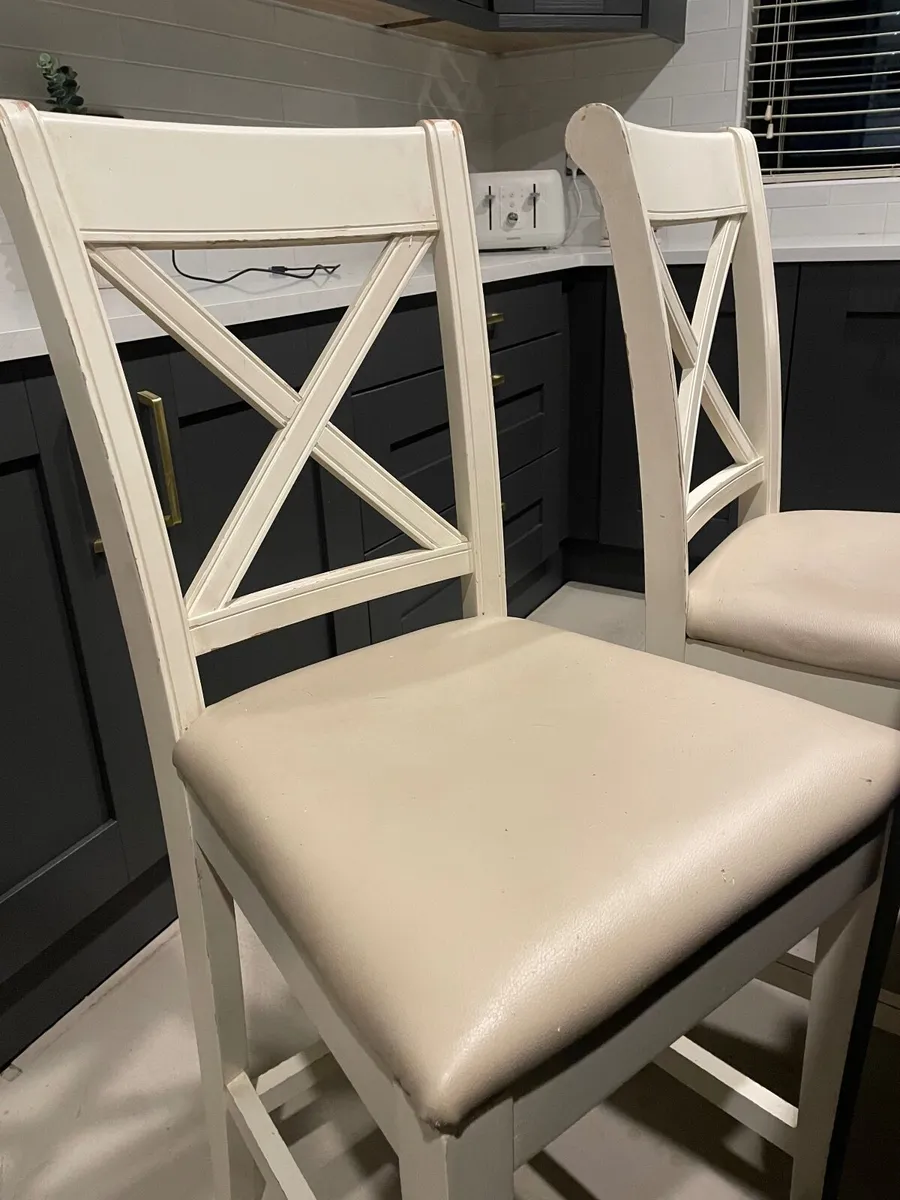Island/ bar stools - Image 3