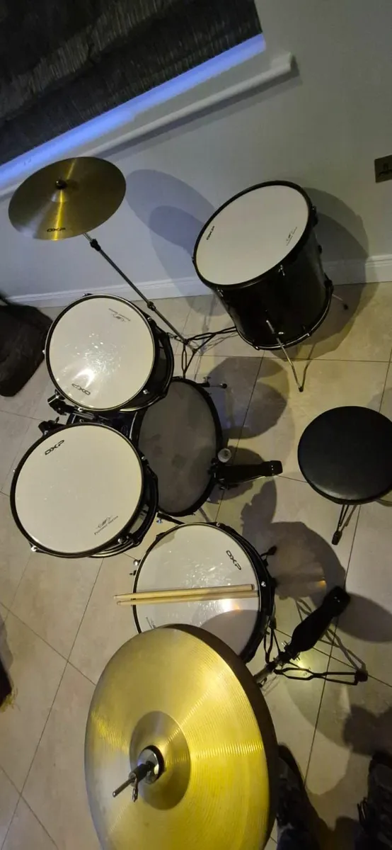 Drums - Image 1