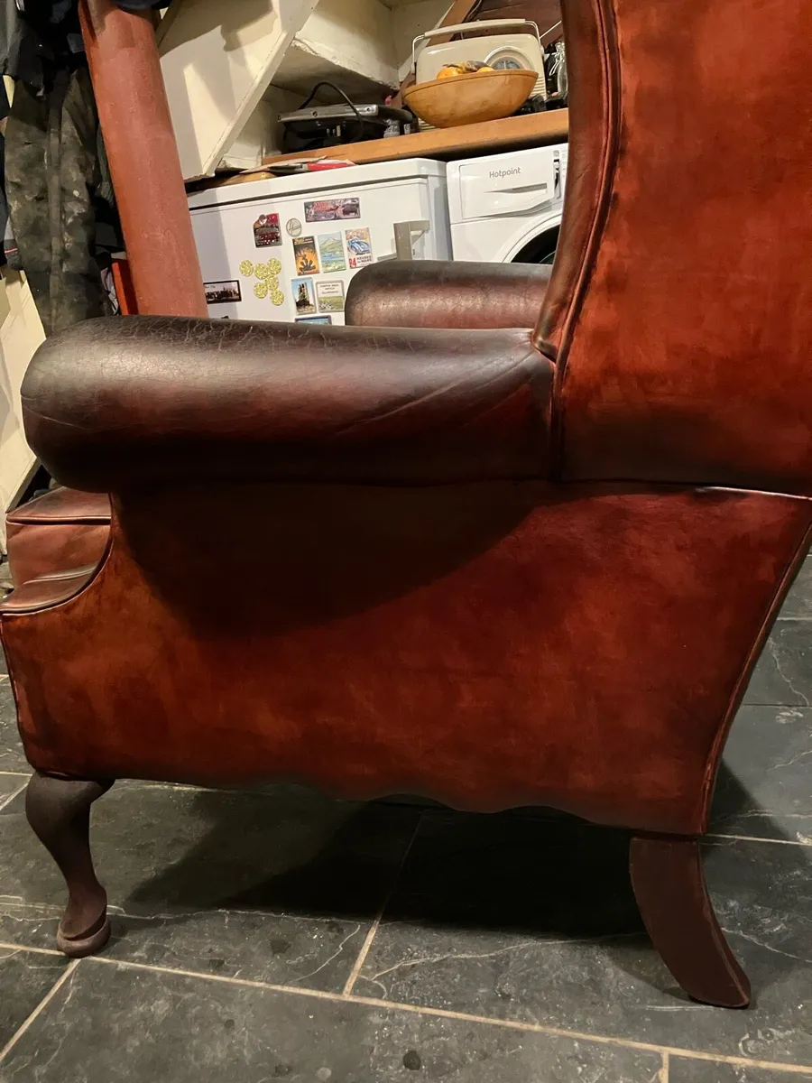 Leather wingback chair - Image 4