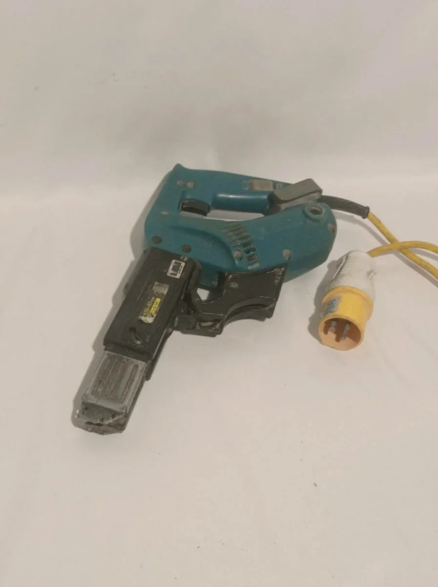 Makita Collated Screwgun - Image 2
