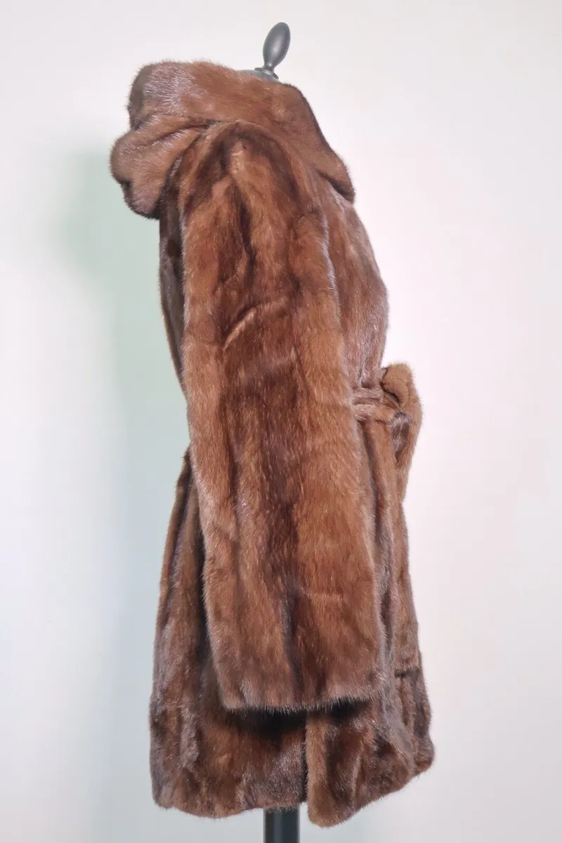 Fur coat - Image 3