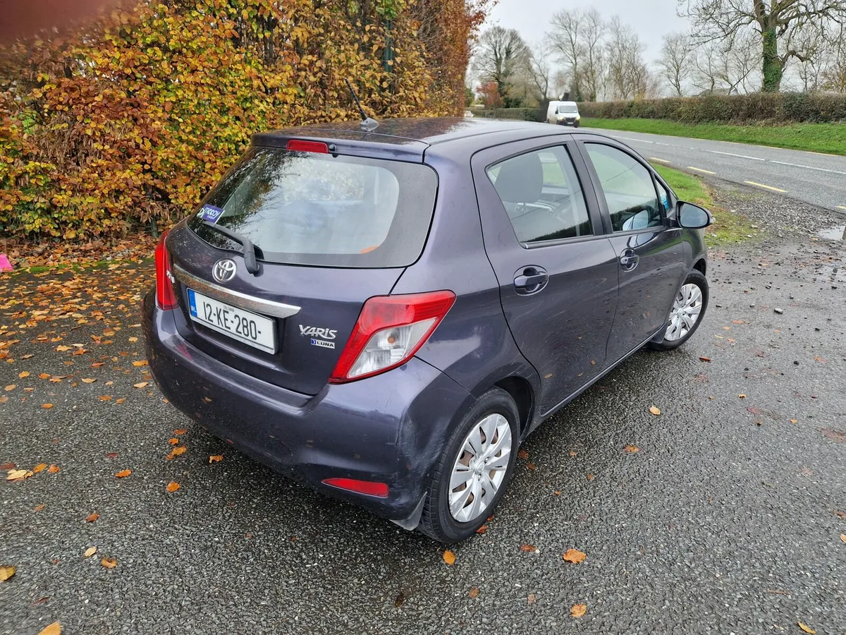 Toyota yaris 2012 - Image 2