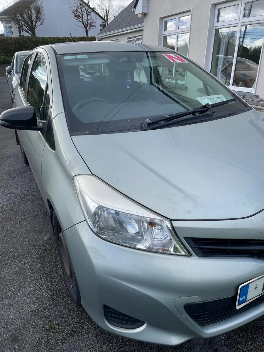 Toyota Yaris 2013 - Image 1