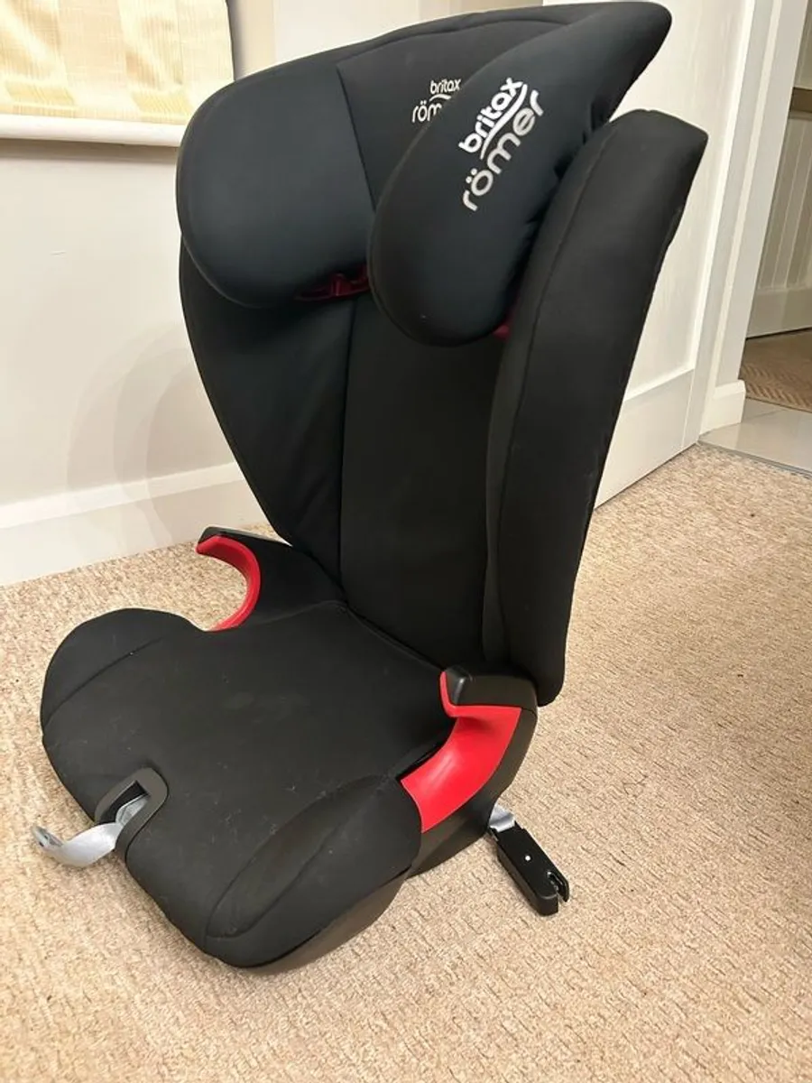 Britax Romer Car Seat - Image 4