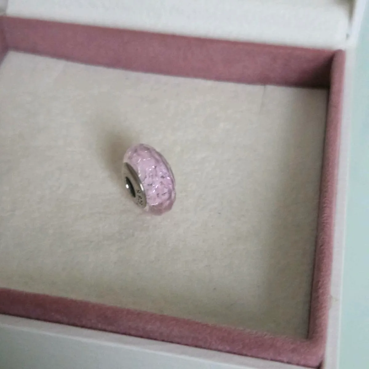 Pandora charm murano glass glitter pink - Image 4