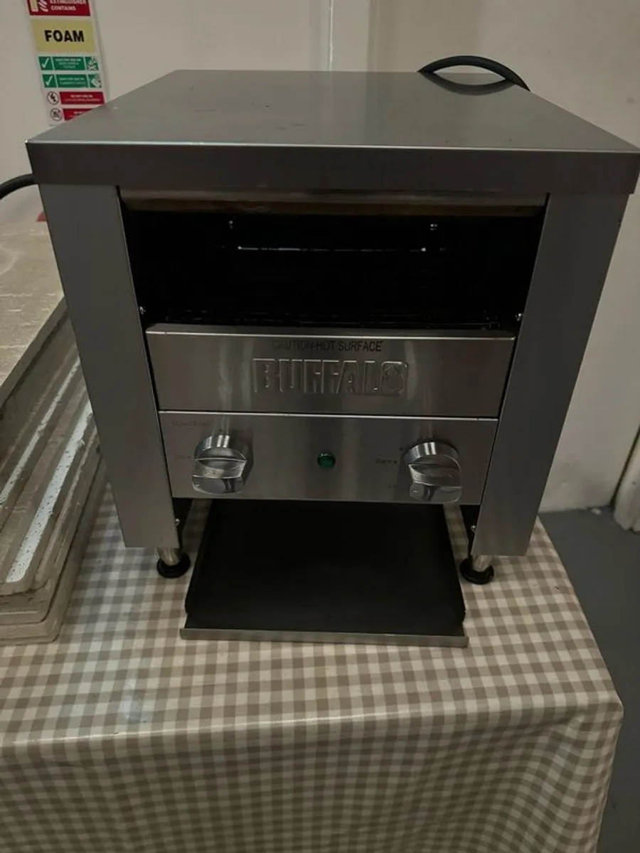 Buffalo commercial toaster - Image 2