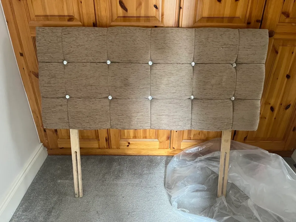 Double headboard - Image 2