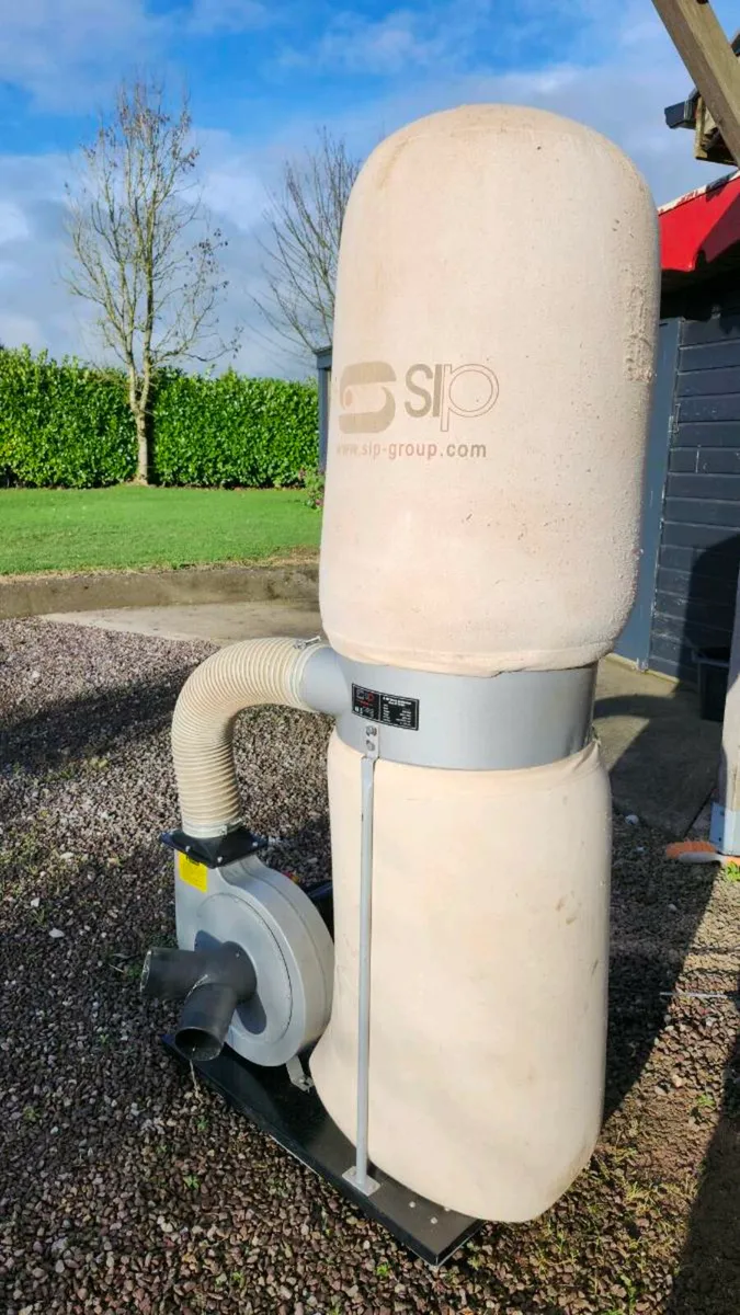 Dust extractor - Image 4