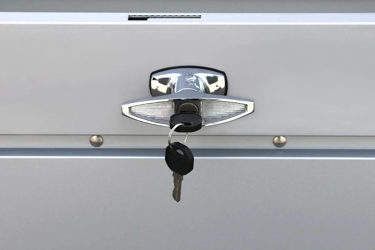 Duramax Palladium Metal Patio Storage Box 856 Ltr - Image 4