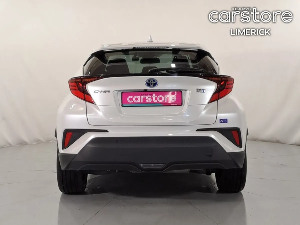 Toyota C-HR 1.8 Hybrid - Image 4