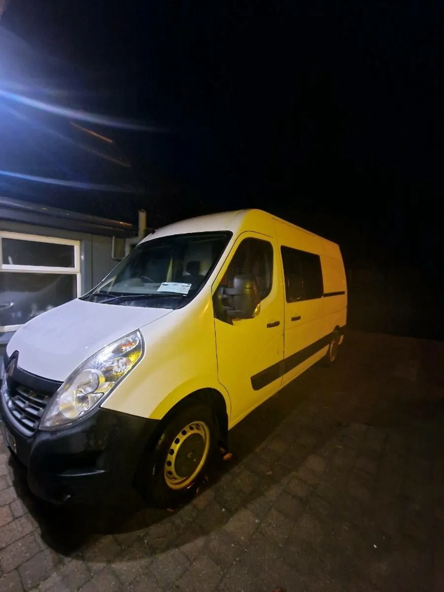 172 Campervan - Image 3