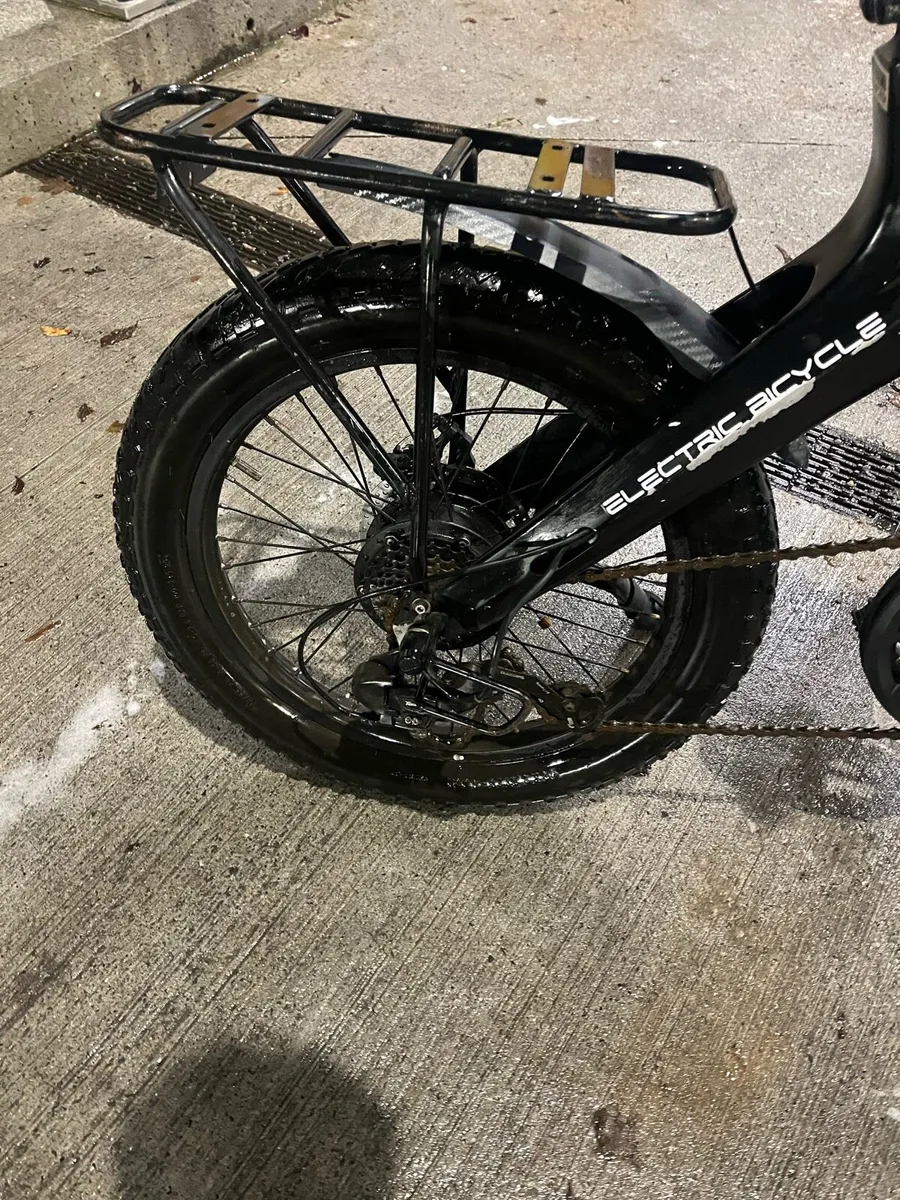 Engwe elertic bike - Image 3